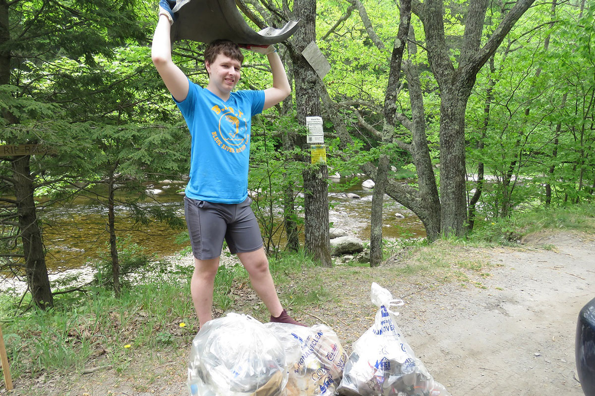 Black River Action Team Weekend Cleanup Along The Black River In Cavendish