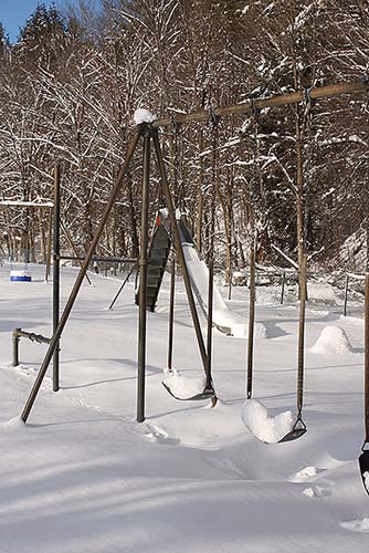 Scenes from the first Chester snowfall of Winter 2012 (December 29, 2012). Brian Ballinger and Lew Watters went on a Chester photo shoot just after we received our first real winter storm with a foot of new snow.